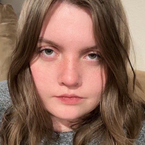 hannah-ovalcat03-musicboard
